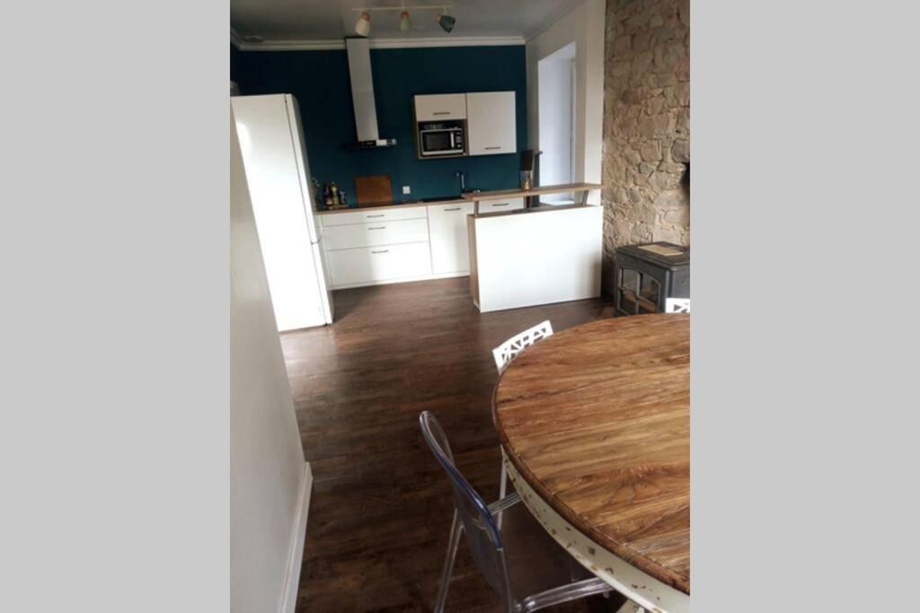 Kermaravel, le petit manoir en bord de mer. Saint-Pol-de-Léon Extérieur photo